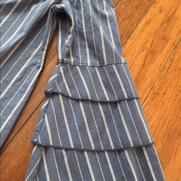 Off shoulders blouse - Picture 3 of 3